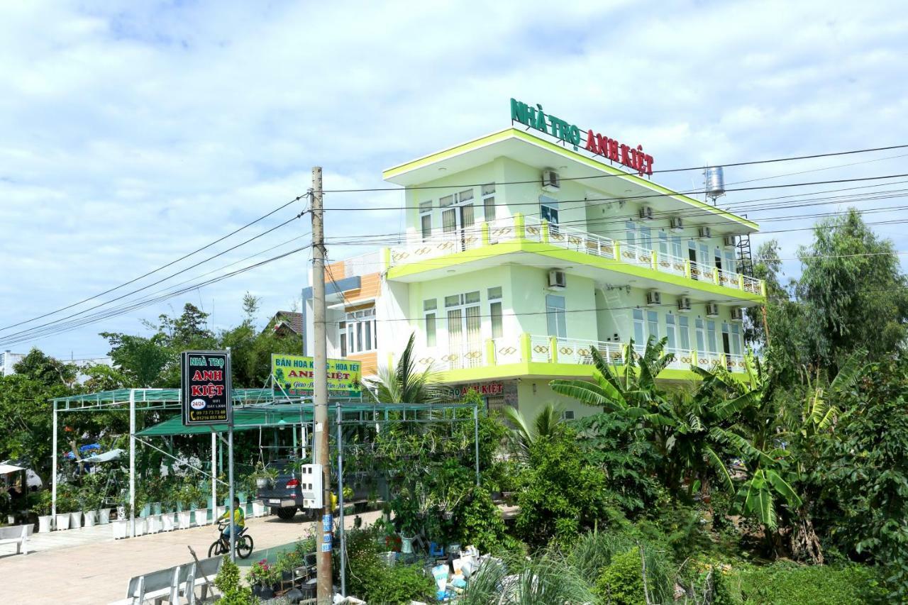 Motel Anh Kiet - Vuon QuóC Gia Tram Chim Bagian luar foto