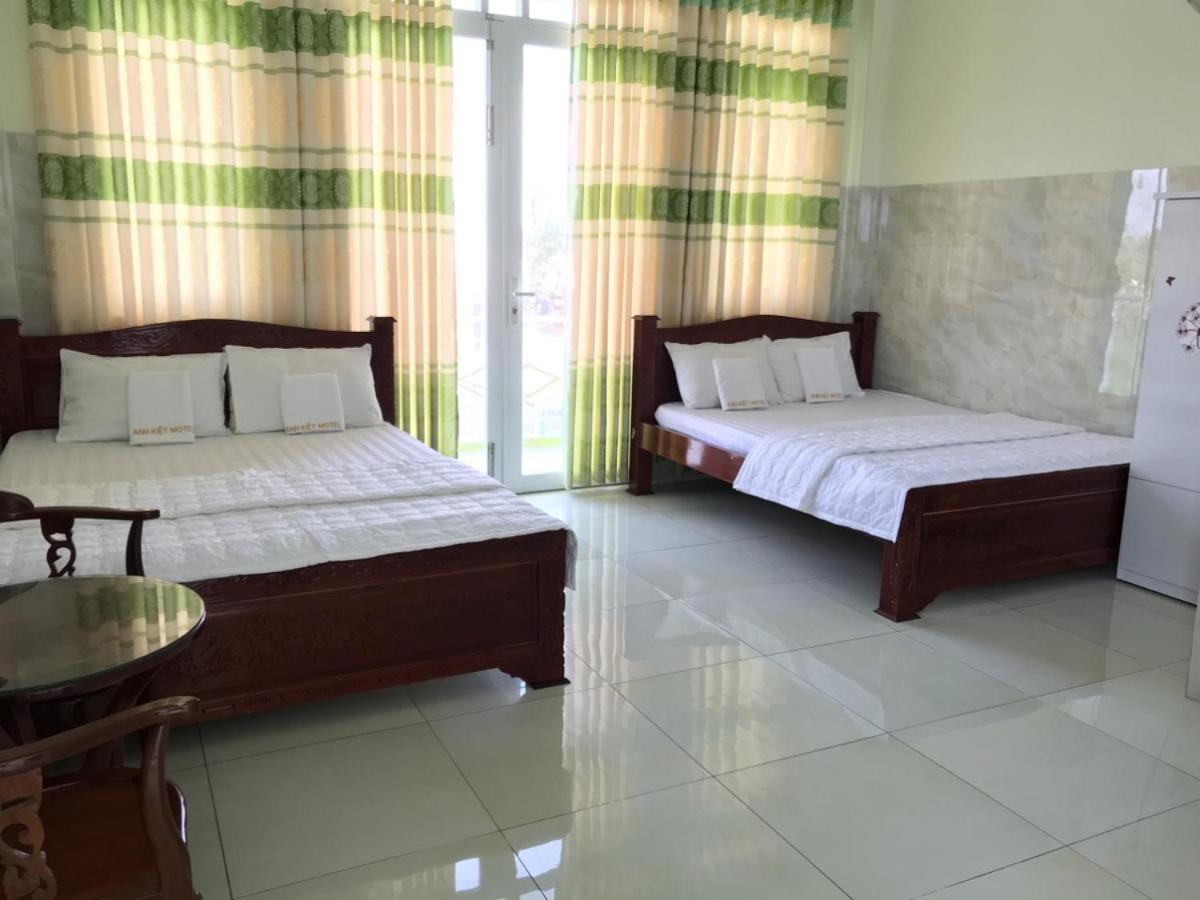 Motel Anh Kiet - Vuon QuóC Gia Tram Chim Bagian luar foto
